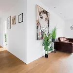 Homy Diamant - Penthouse In Feldkirch, Grenznaehe Und Doch Zentral 아파트 *